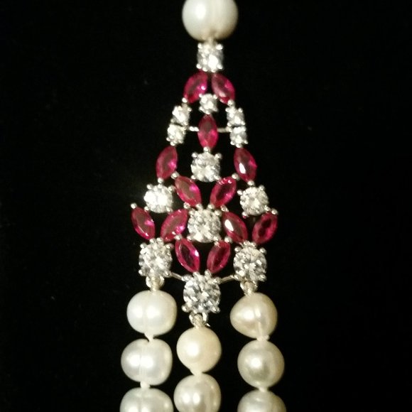 Signed Oscar de la Renta Pearl/Crystal Necklace